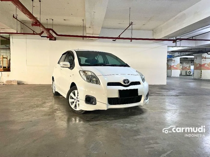 2014 Toyota Yaris E Hatchback