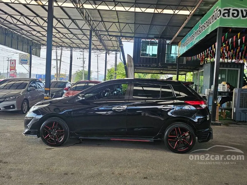 2017 Toyota Yaris Ativ E Sedan