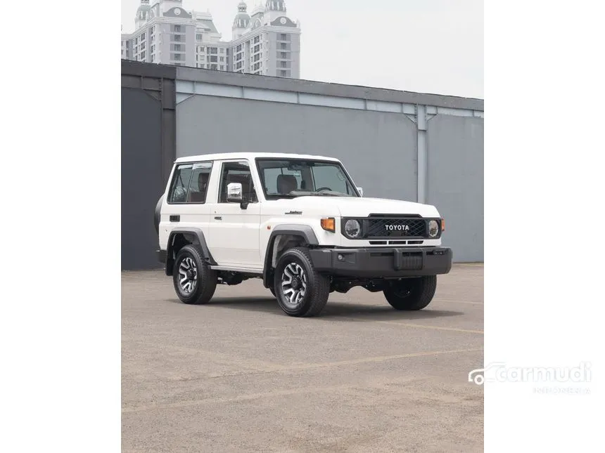 2026 Toyota Land Cruiser 70 LX SUV