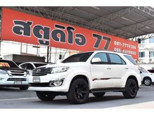 2012 Toyota Fortuner 3.0 (ปี 12-15) V SUV