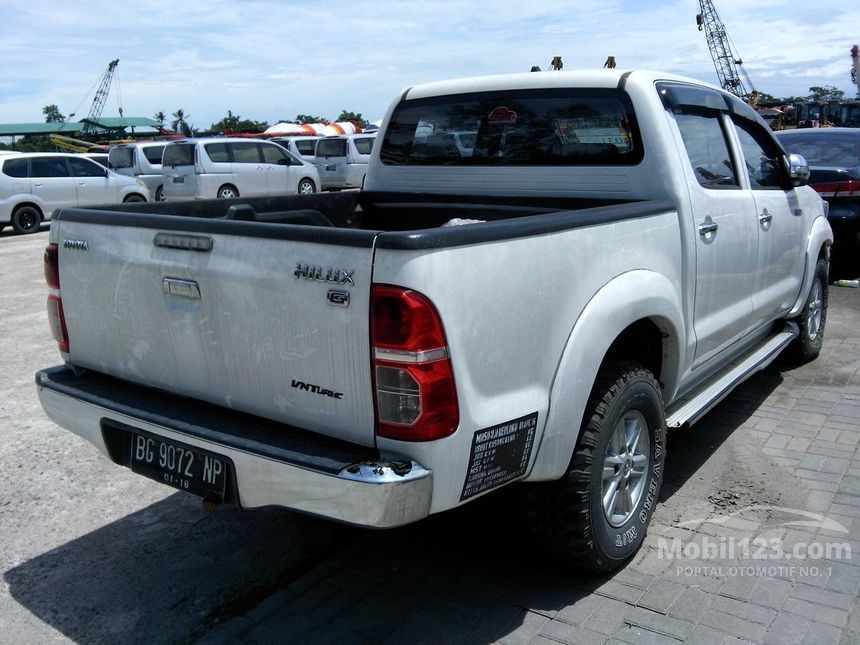 Jual Mobil  Toyota  Hilux  2012 G 2 5 di Banten Manual Pick 