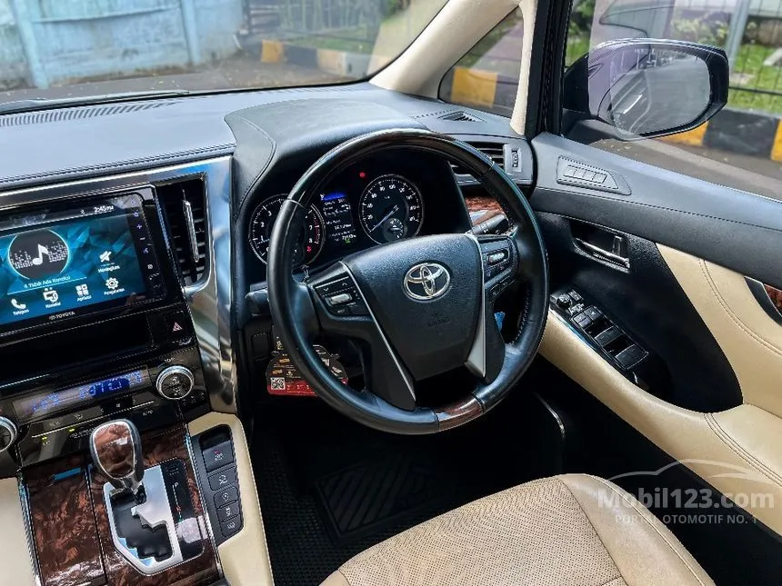 2022 Toyota Alphard G MPV