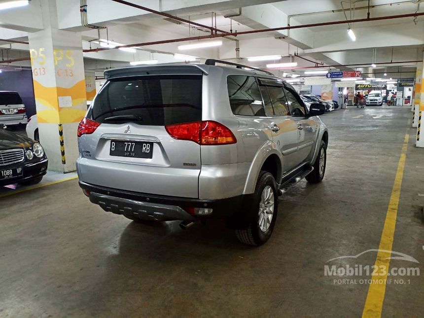 Mitsubishi pajero sport 2010