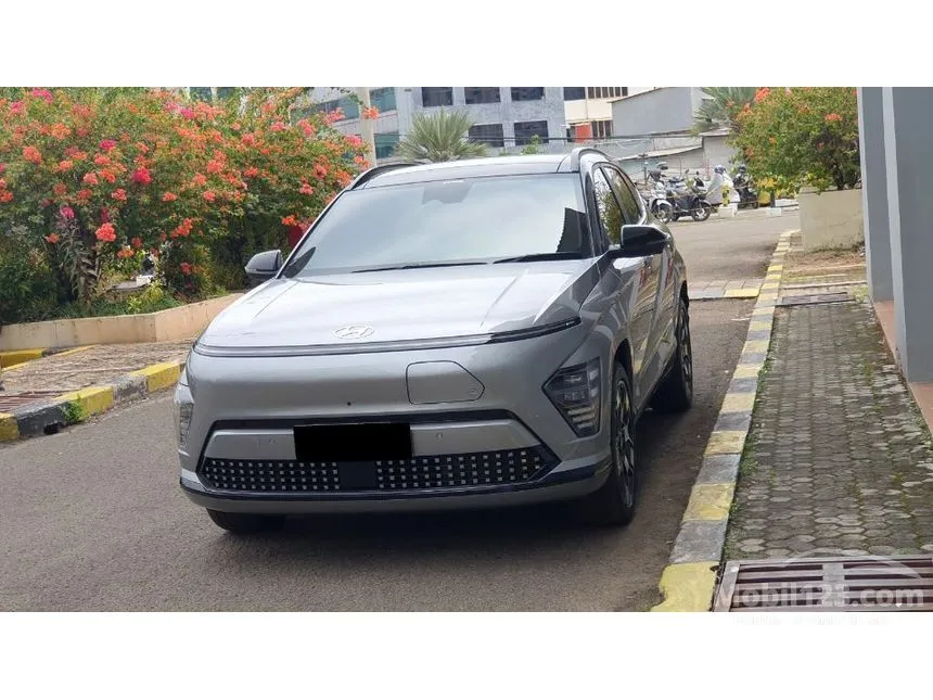 2024 Hyundai Kona Signature Long Range SUV