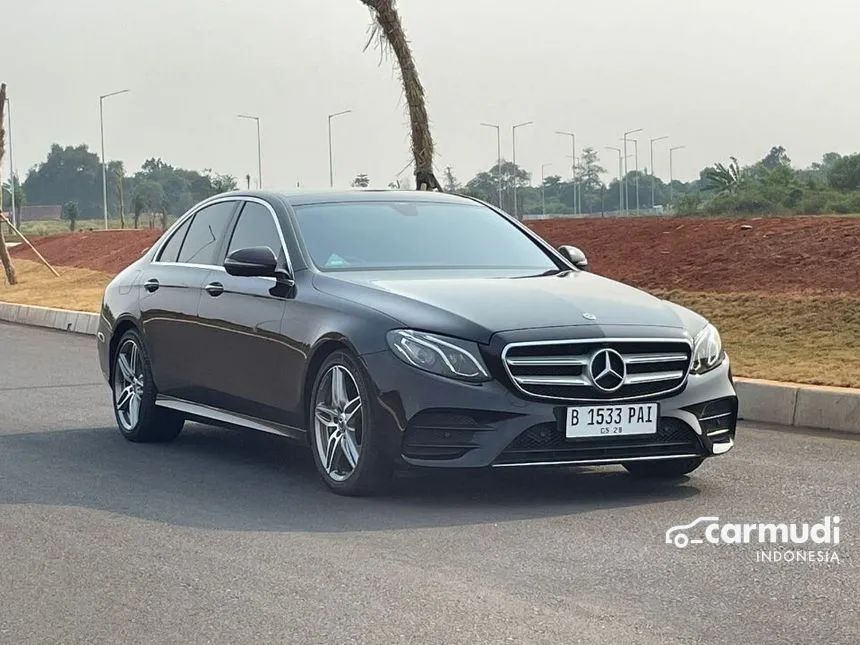 2018 Mercedes-Benz E300 AMG Line Sedan