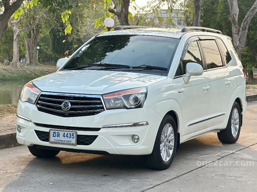 2015 Ssangyong Stavic SV200 Wagon
