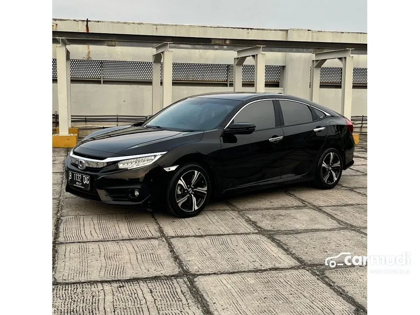 2017 Honda Civic ES Sedan