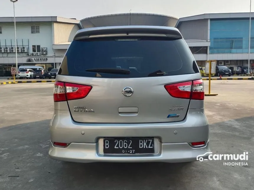 2016 Nissan Grand Livina XV Highway Star MPV