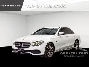 2021 Mercedes-Benz E300 2.0 e Avantgarde Sedan