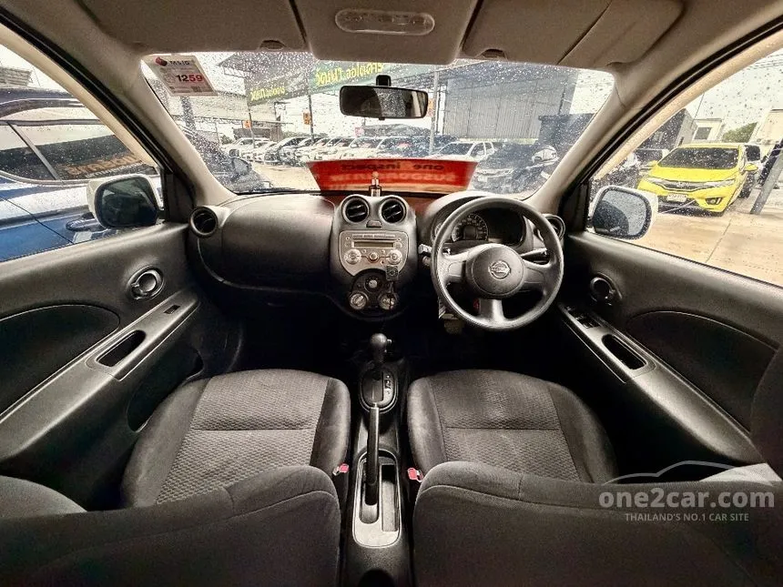 2011 Nissan MARCH EL Hatchback