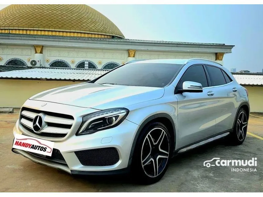 2014 Mercedes-Benz GLA200 Urban SUV