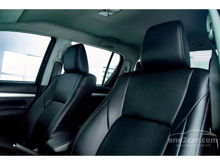 2018 Toyota HILUX REVO G Prerunner Double Cab Pickup