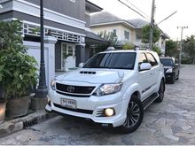 2015 Toyota Fortuner 3.0 (ปี 12-15) TRD SUV AT