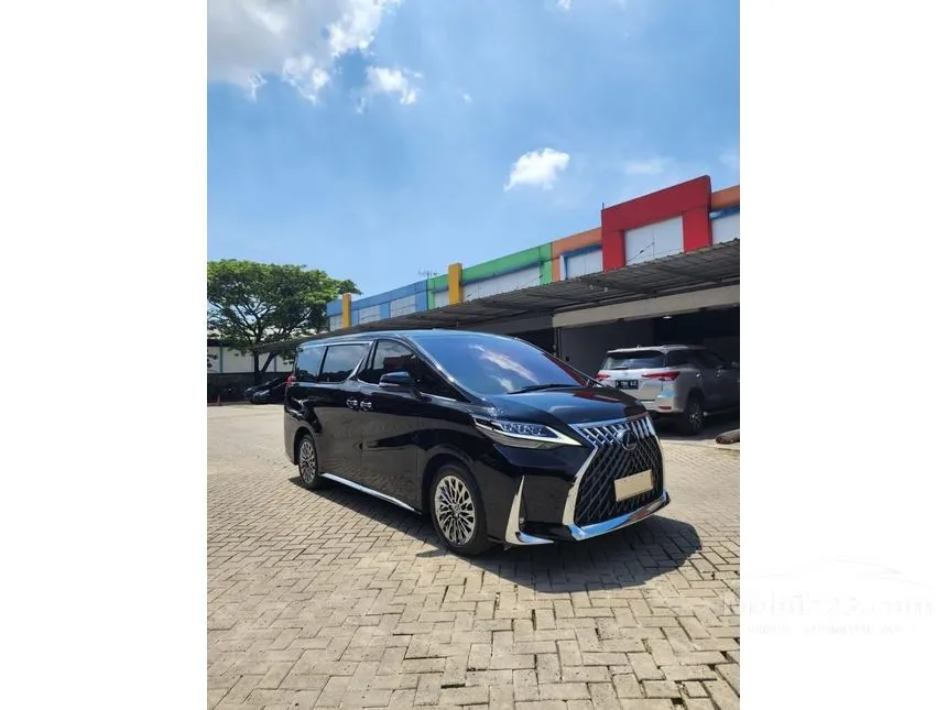 Jual Mobil Lexus LM350 2022 3.5 di DKI Jakarta Automatic Van Wagon Hitam Rp 3.299.000.000