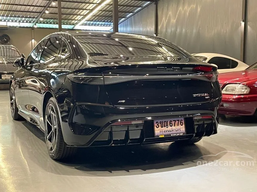 2025 BYD Seal Performance Sedan