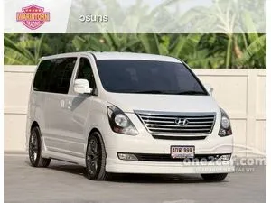 2011 Hyundai GRAND STAREX 2.5 VIP Wagon