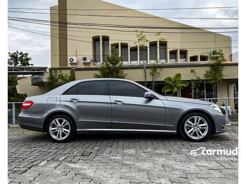 2010 Mercedes-Benz E300 Avantgarde AMG Sedan