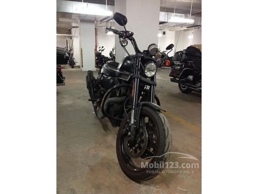 Jual Motor Harley Davidson Sportster 2010 1.2 di DKI Jakarta Manual