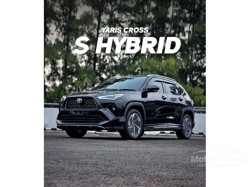 2026 Toyota Yaris Cross S with GR Parts Aero Pkg SUV