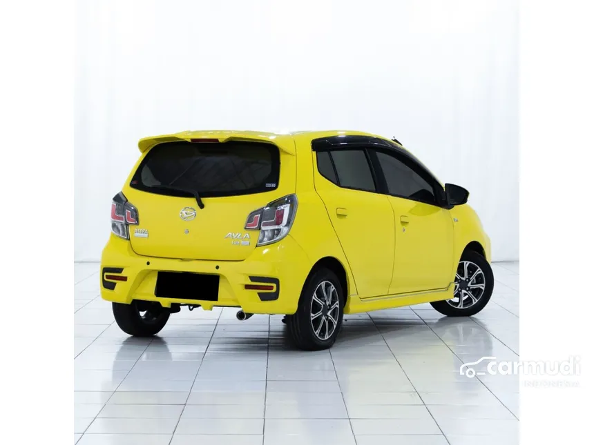 2022 Daihatsu Ayla R Hatchback