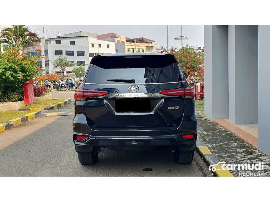 2022 Toyota Fortuner VRZ 4X2 SUV