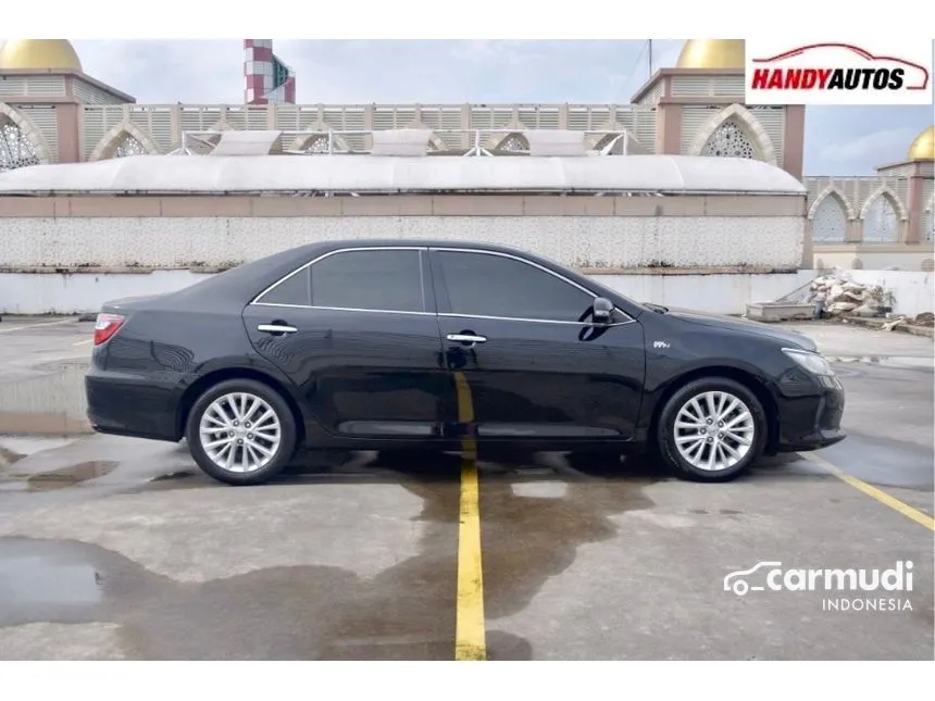 2018 Toyota Camry V Sedan