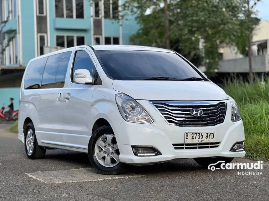 2015 Hyundai H-1 XG Next Generation MPV