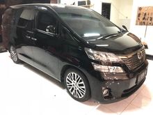 2012 Toyota Vellfire 2.4 V Van Wagon