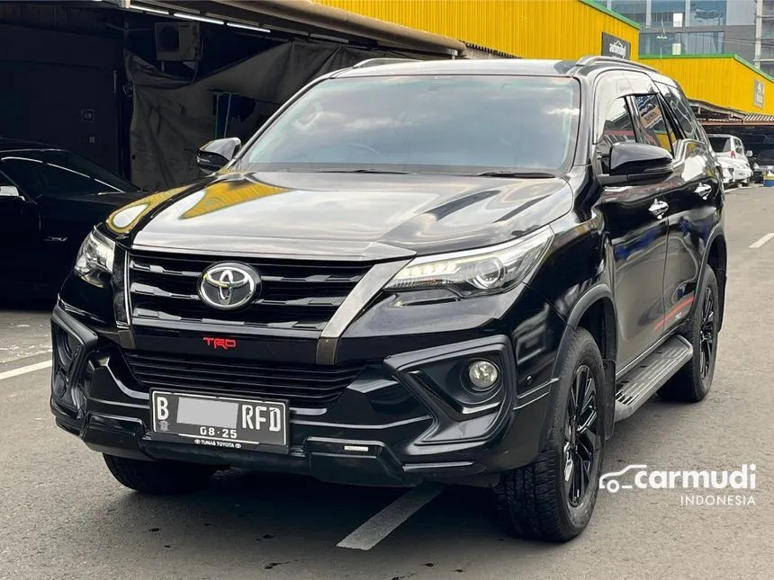 2020 Toyota Fortuner VRZ TRD 4X2 SUV