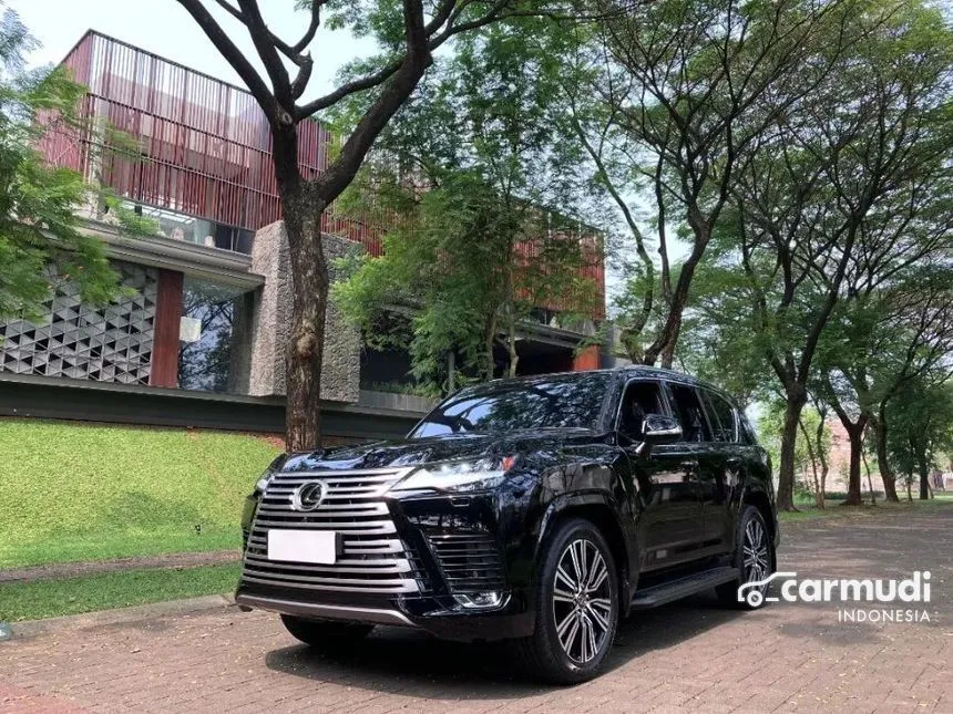 2024 Lexus LX600 Wagon