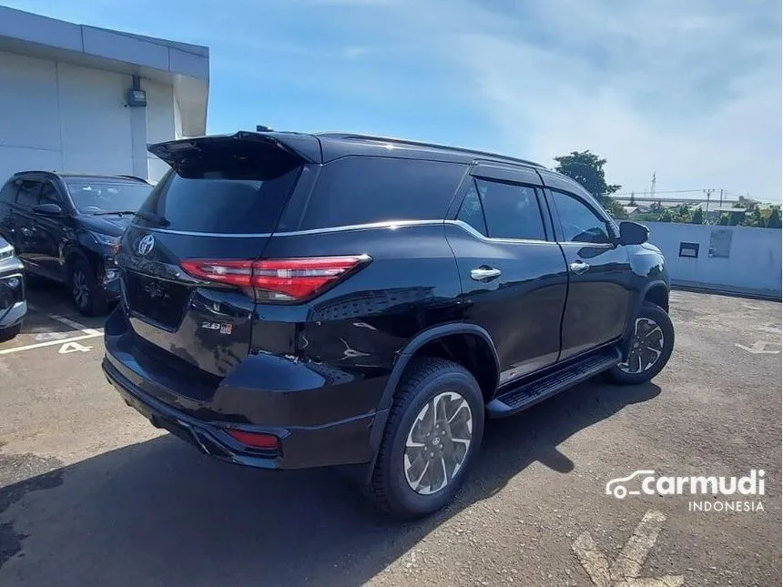 2022 Toyota Fortuner GR Sport SUV