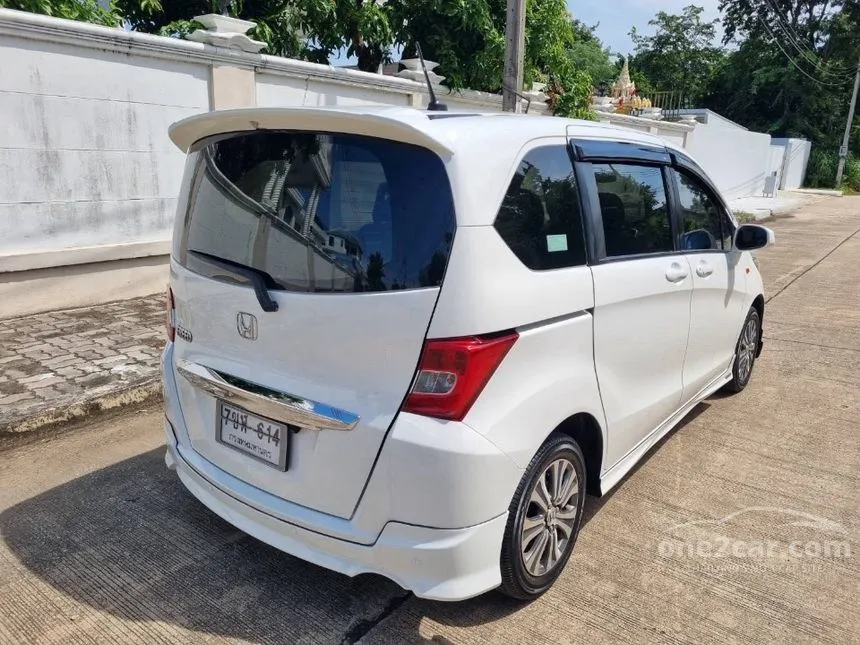 2013 Honda FREED EL Wagon