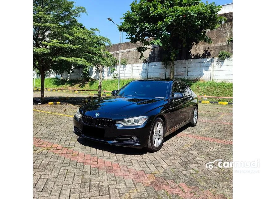 2014 BMW 320i Sport Sedan