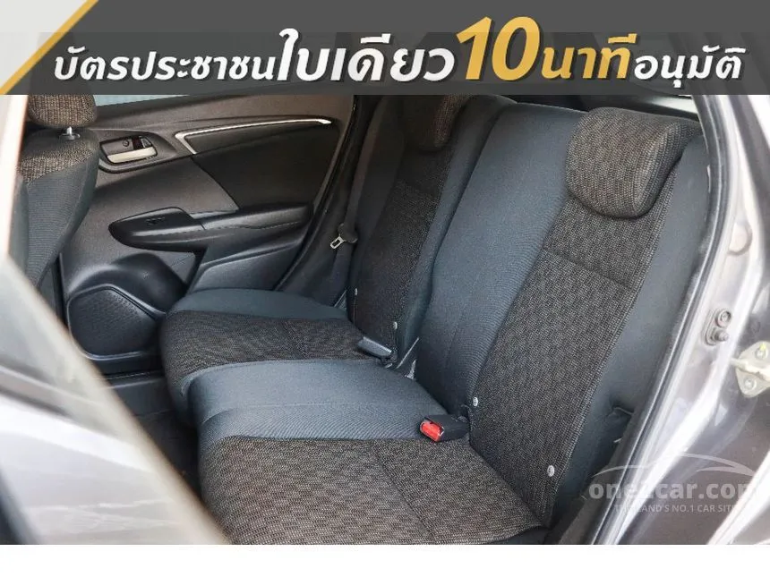 2015 Honda JAZZ V Hatchback