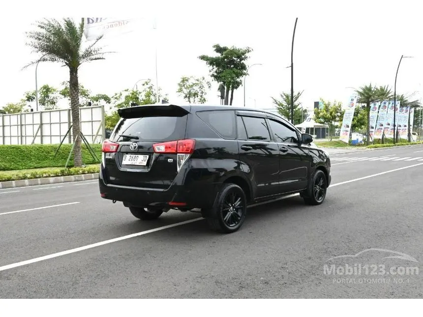 2019 Toyota Kijang Innova V MPV