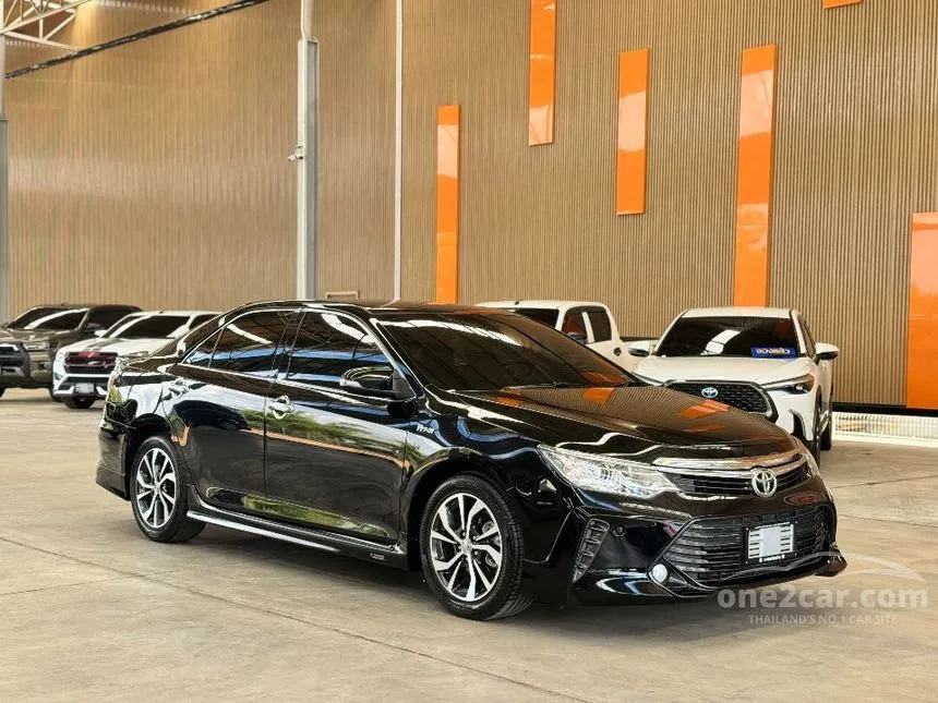 2016 Toyota CAMRY G Extremo Sedan