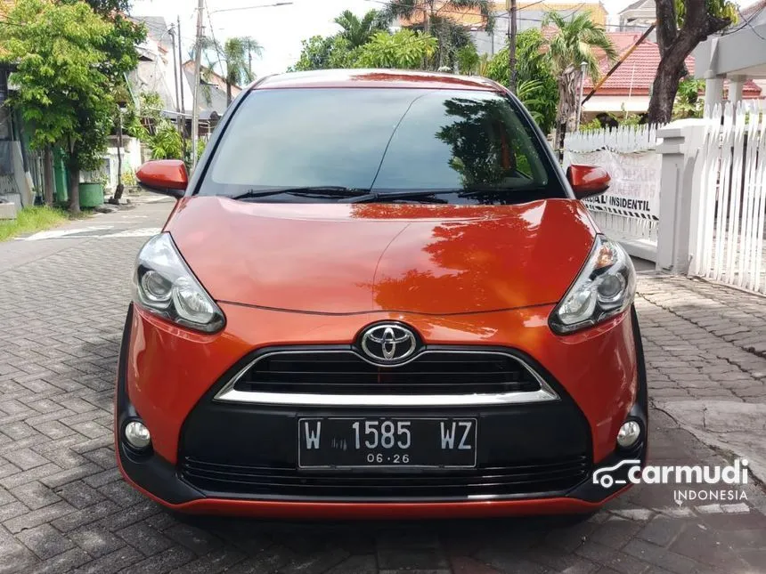Jual Mobil Toyota Sienta 2016 V 1.5 di Jawa Timur Automatic MPV Orange Rp 170.000.000