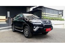 Toyota Fortuner VRZ Diesel 2.4 AT 2016 Hitam 4x2 - Tangan 1 - Terawat - Service Record - TDP 92 Jutaan Bisa Nego - MURAH