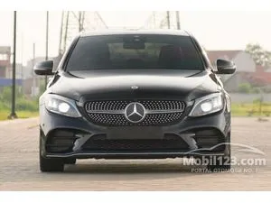 2021 Mercedes-Benz C300 2.0 AMG Line Sedan