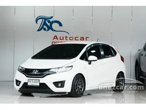2016 Honda JAZZ 1.5 V+ Hatchback