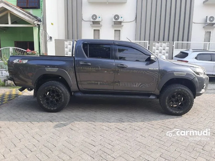 2020 Toyota Hilux V Dual Cab Pick-up