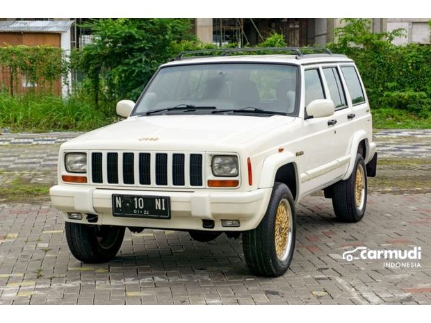 Beli Mobil Jeep Cherokee Baru Bekas Kisaran Harga Review 2021 Carmudi Indonesia
