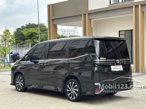 2023 Toyota Voxy 2.0 (Non Premium Color) MPV