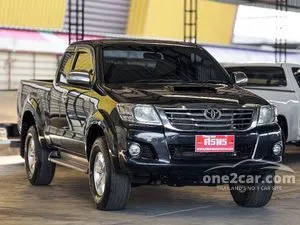 2013 Toyota HILUX VIGO 2.5 Champ E Prerunner Smart Cab Pickup