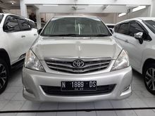 2011 Toyota Kijang Innova 2.0 V Bensin MPV AT Istimewa Dijual di Malang