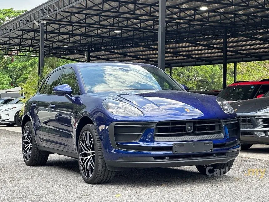 2022 Porsche Macan SUV