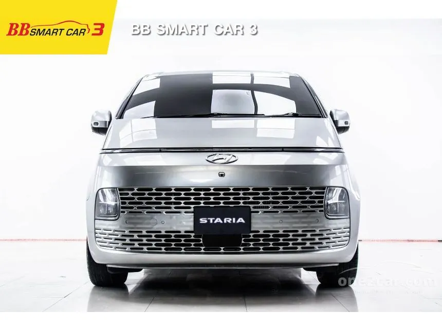 2021 Hyundai Staria SEL Van