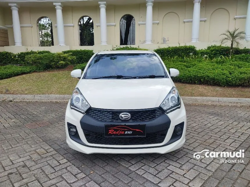 2016 Daihatsu Sirion D Sport Hatchback