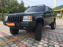 2002 Jeep Grand Cherokee 4.0 Limited SUV