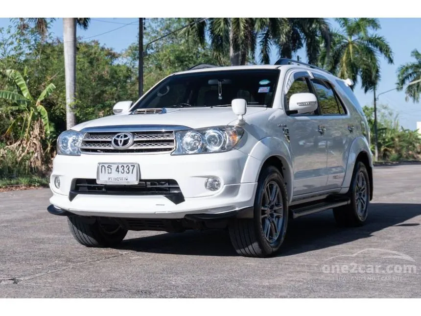 2010 Toyota FORTUNER G SUV